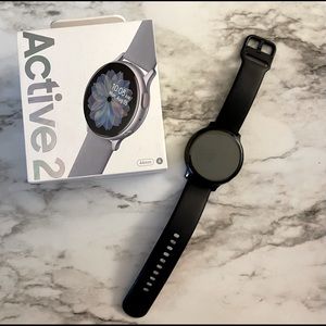 SAMSUNG Silver Active 2 Watch, like new! ✨